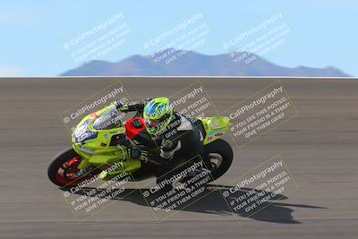 media/Nov-05-2022-SoCal Trackdays (Sat) [[f8d9b725ab]]/Bowl (1145am)/